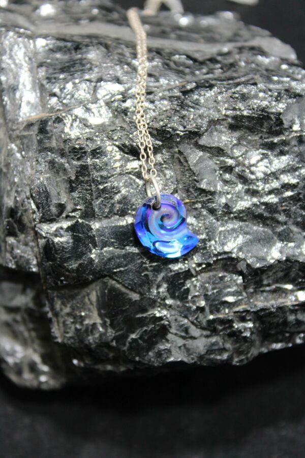 collier escargot en cristal d 'Autriche