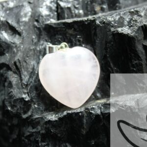 Pendentif cœur en quartz rose
