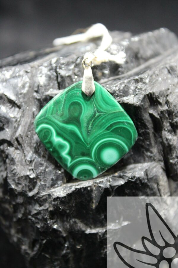 Pendentif en malachite