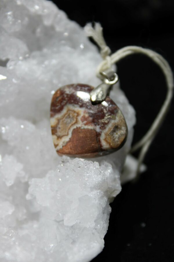 Pendentif en cuivre massif Bonzite