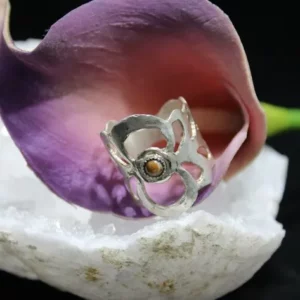 Bague originale en jaspe Mokaïte