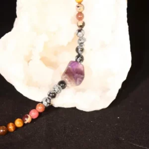 Bracelet monté œil de tigre rhodonite, obsidienne a flocon de neige, améthyste chevron