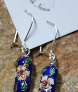 Boucles d'oreilles perle en quartz rose et émaux
