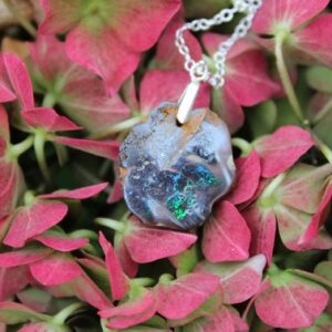 Pendentif rare opale boldeur